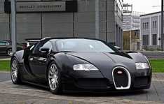 300px-Bugatti_Veyron_16.4_–_Frontansicht_(1)_5._April_2012_Düsse.jpg